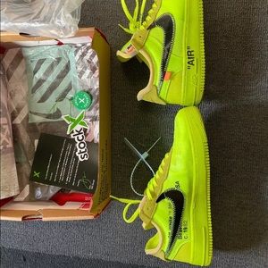 OFF WHITE AF 1